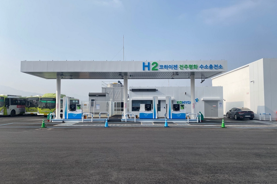 Emerson が世界最大級の業務用水素燃料補給ステーションオートメーションパートナーに選定