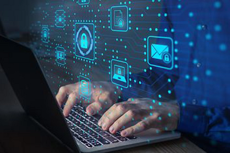 潜在的な脅威から工場を保護