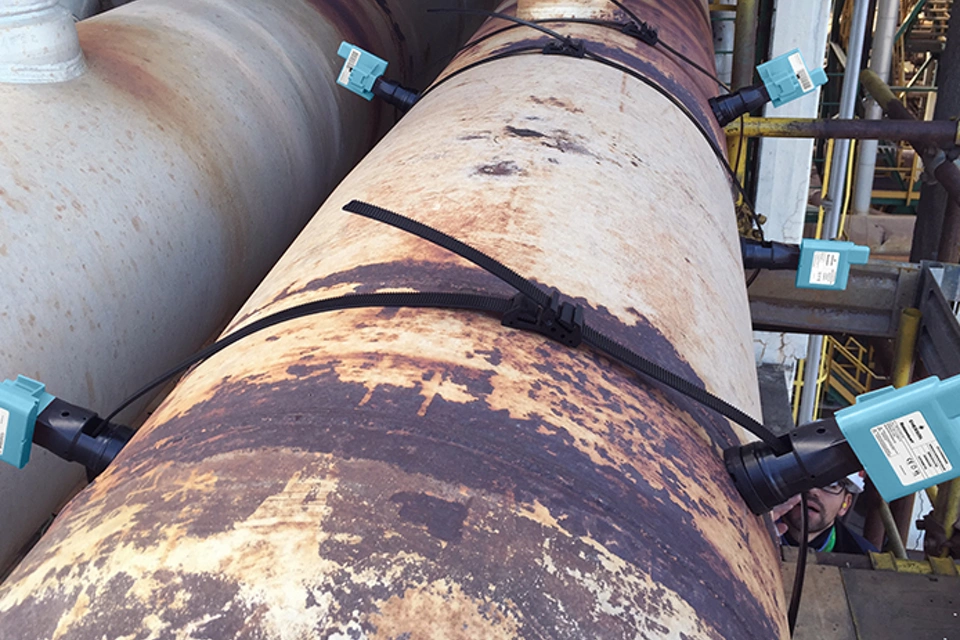 脱エタン塔の腐食監視技術