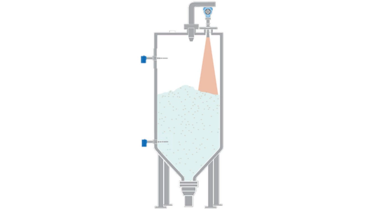 Crushed Coarse Salt in Production Silos