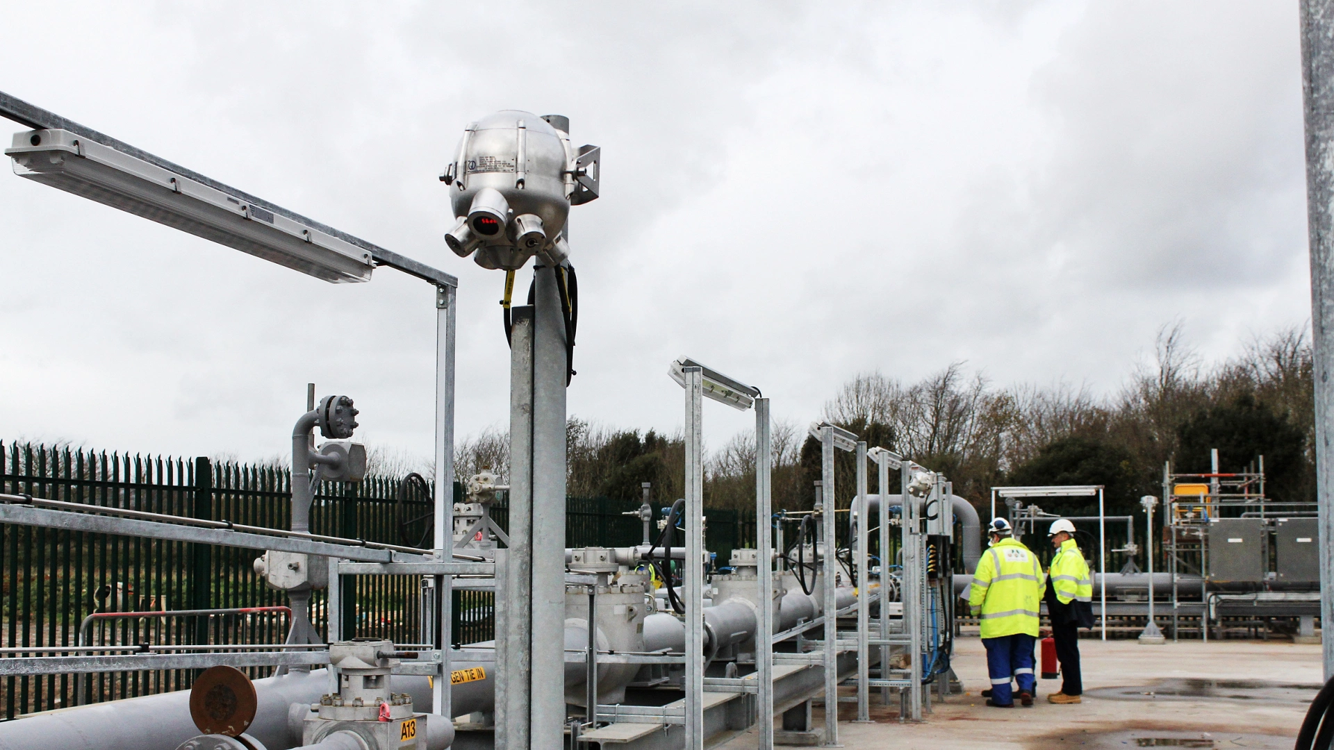 Rosemount Incus Ultrasonic Gas Leak Detector, exterior, application shot location unknown