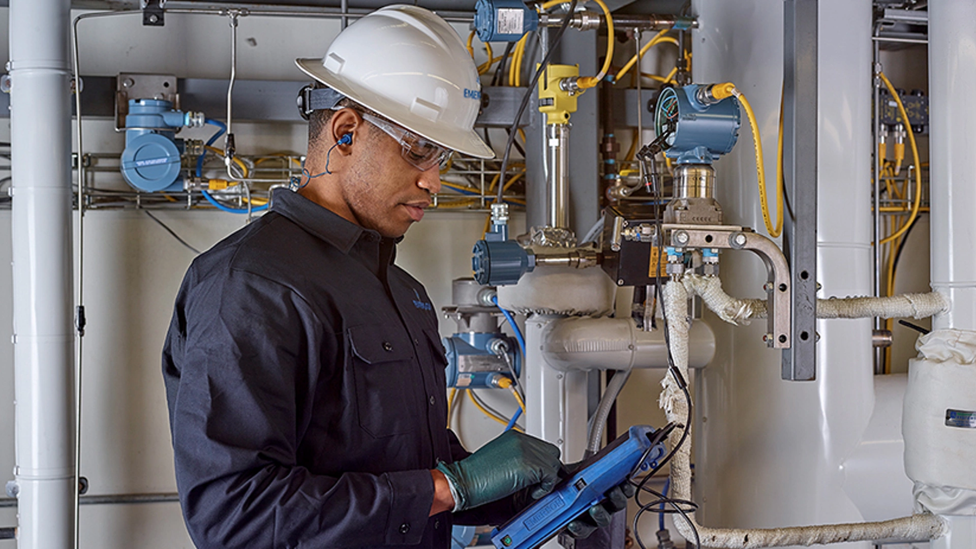 Lifecycle Services for Measurement Instrumentation - Startup Commissioning