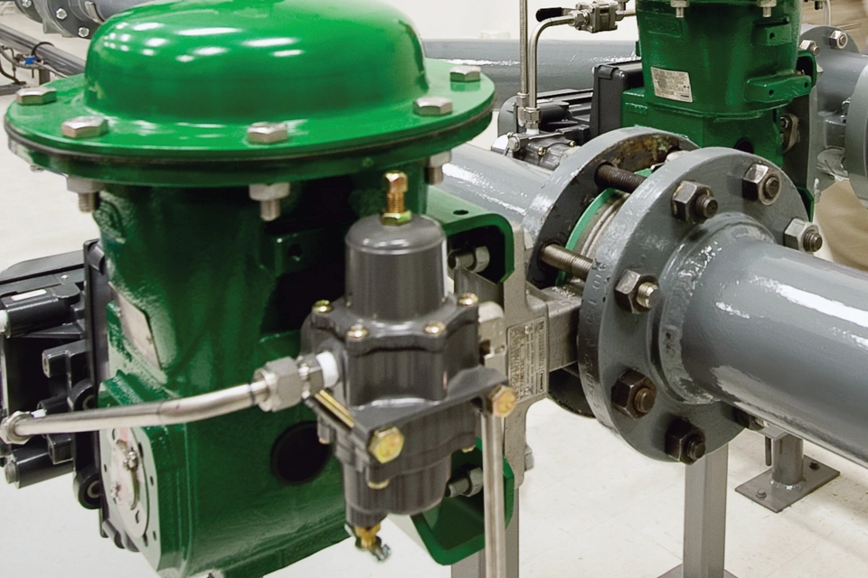 広報: 制御バルブ内のチョークフローについて