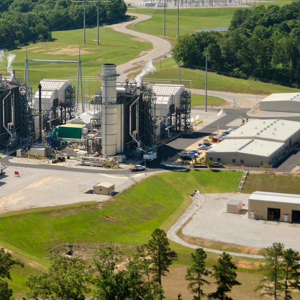 エマソンが信頼性の高いクリーンエネルギーのために TVA 発電所を近代化