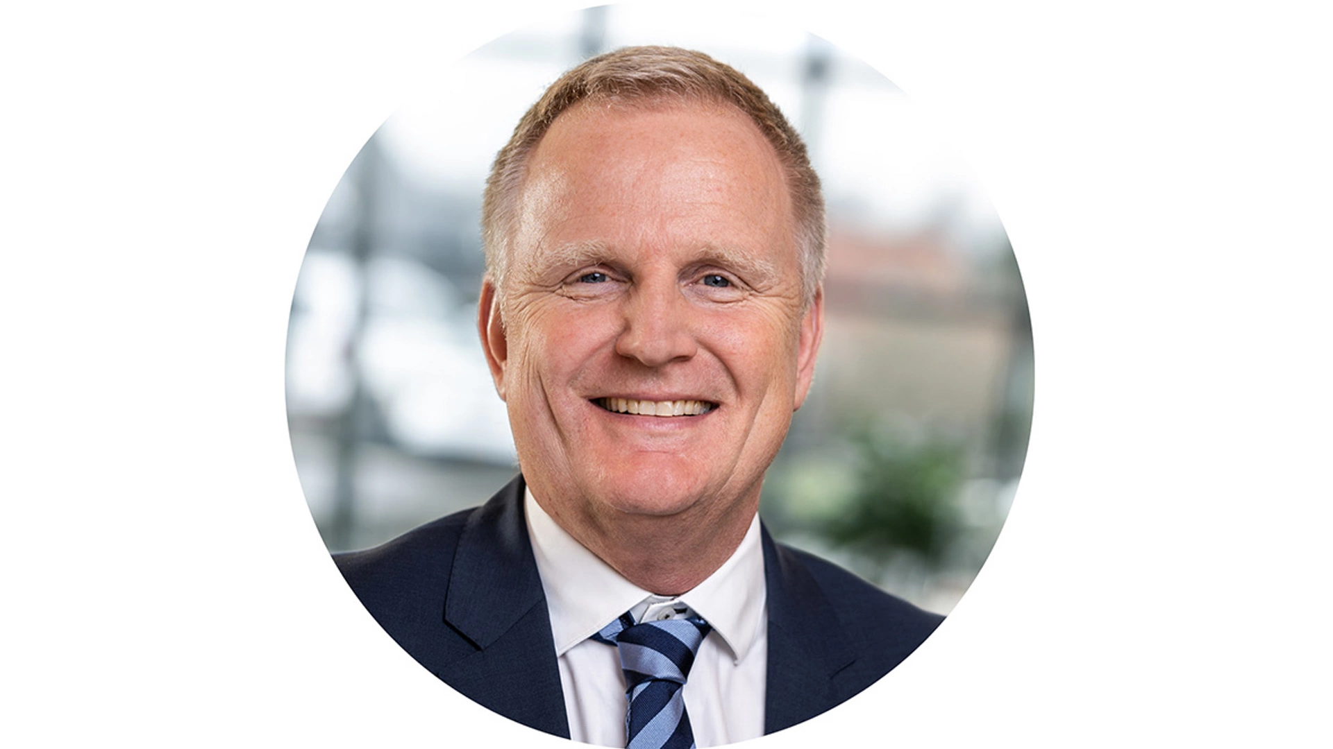 Marine About Us - Jakob Noerr