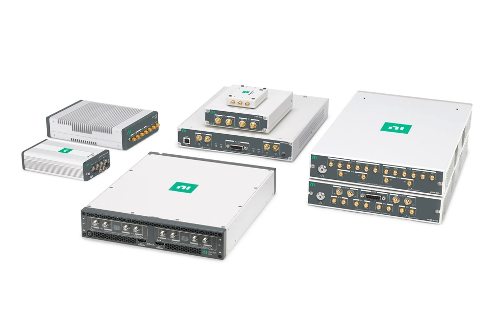 ソフトウェア定義無線（SDR）ハードウェア