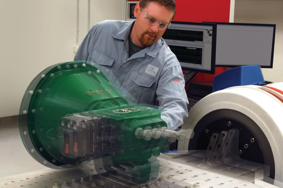 コントロールバルブの振動