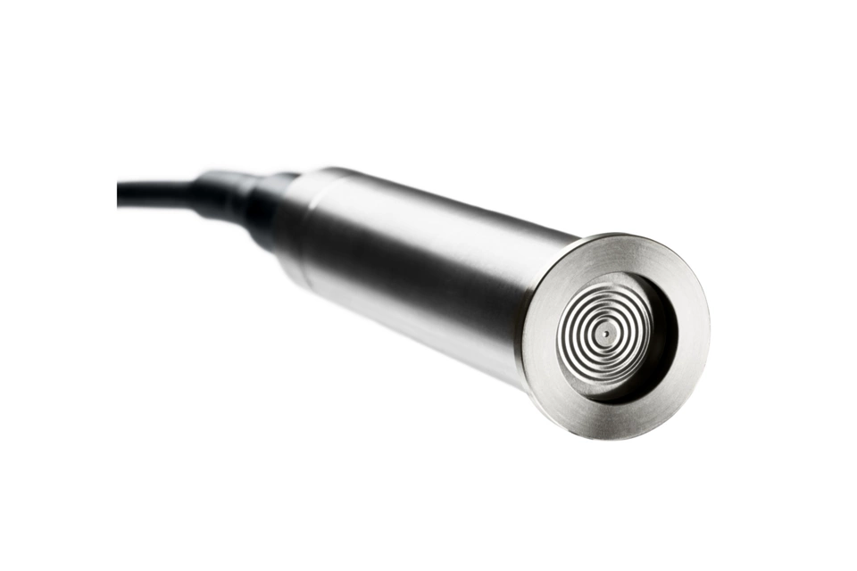 Rosemount™ 520 レベル伝送器