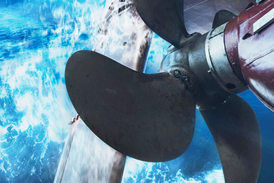 推進の制御と最適化​