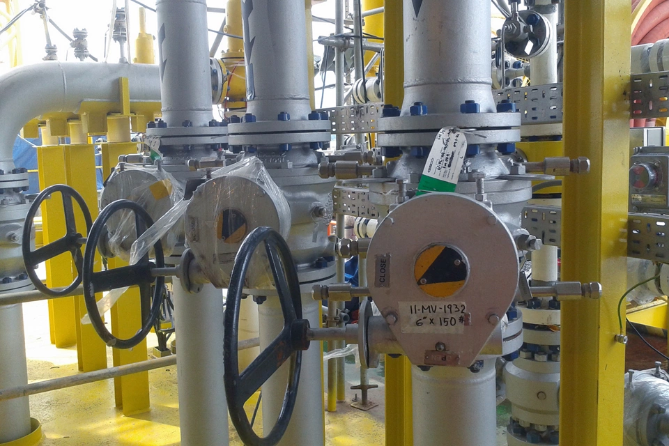 隔離バルブと遮断弁