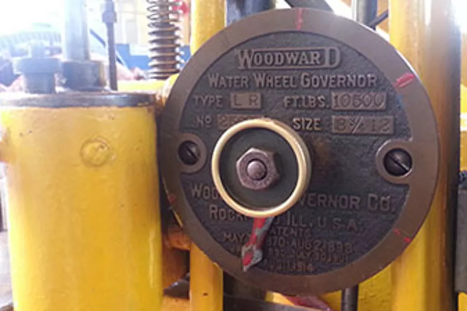 Woodward ゲートシャフト