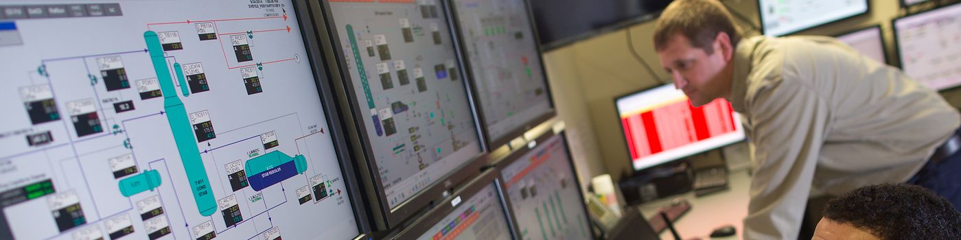 PPL_OG_GASPROCESSING_ControlRoom_001
