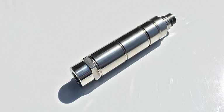 圧力伝送器および変換器 | Emerson JP 圧力伝送器および変換器 | Emerson JP